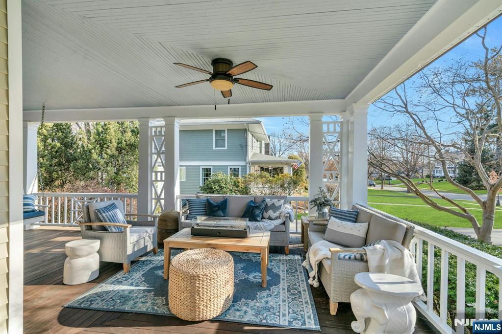 295 Orchard Place