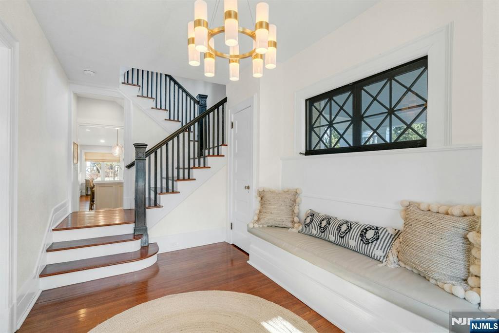 295 Orchard Place