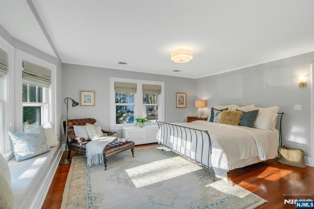 295 Orchard Place