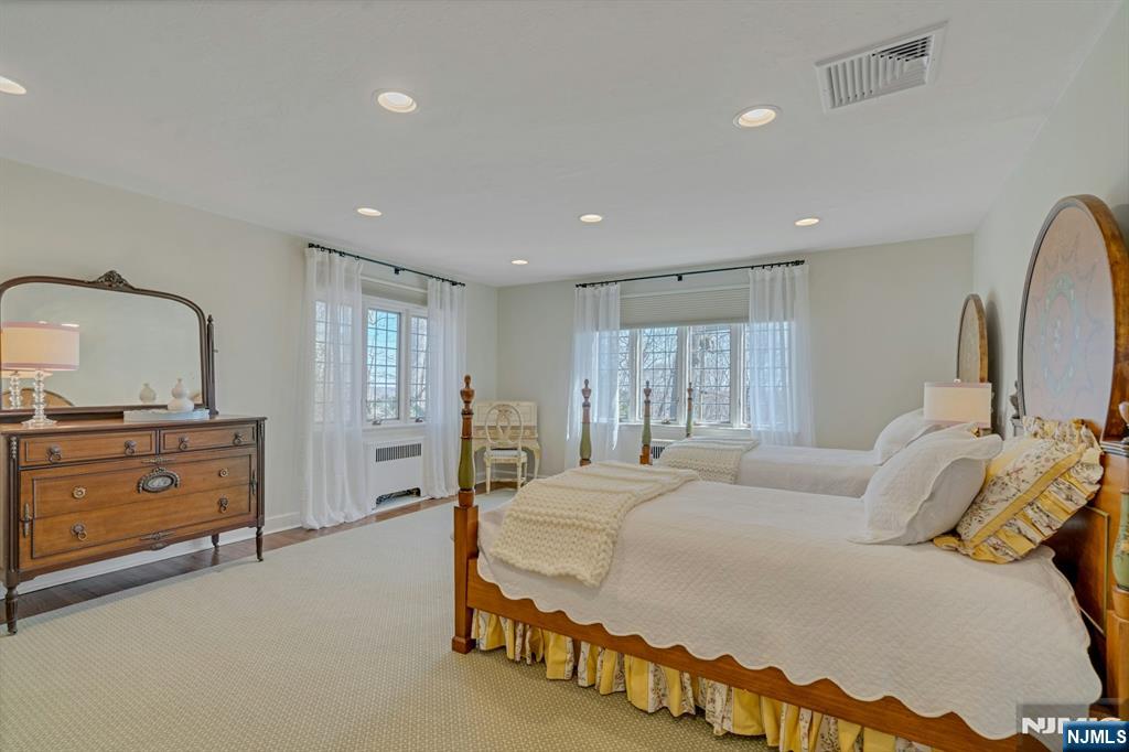 202 Crest Road