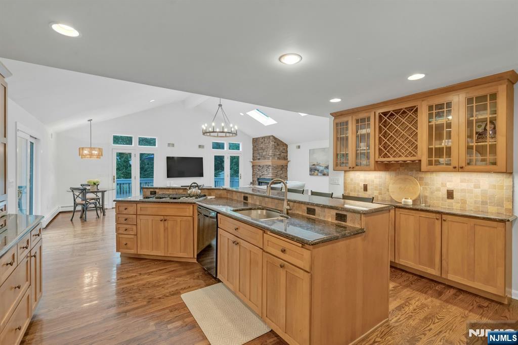 39 Pershing Place