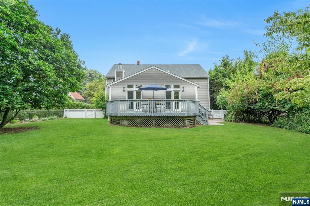 39 Pershing Place