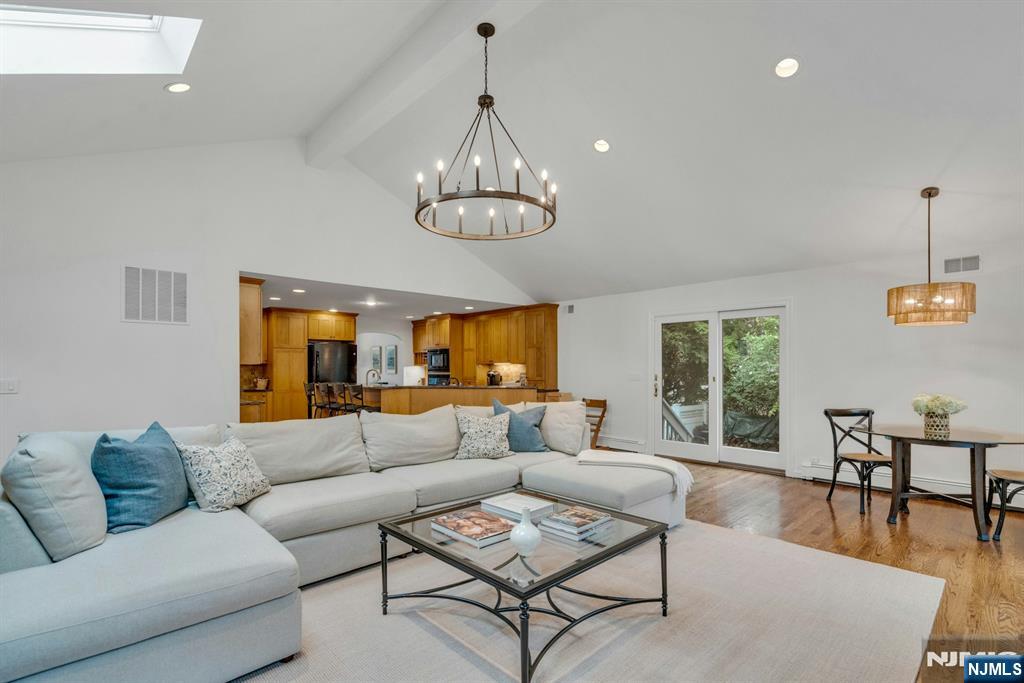 39 Pershing Place
