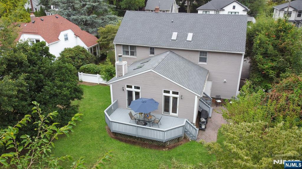 39 Pershing Place