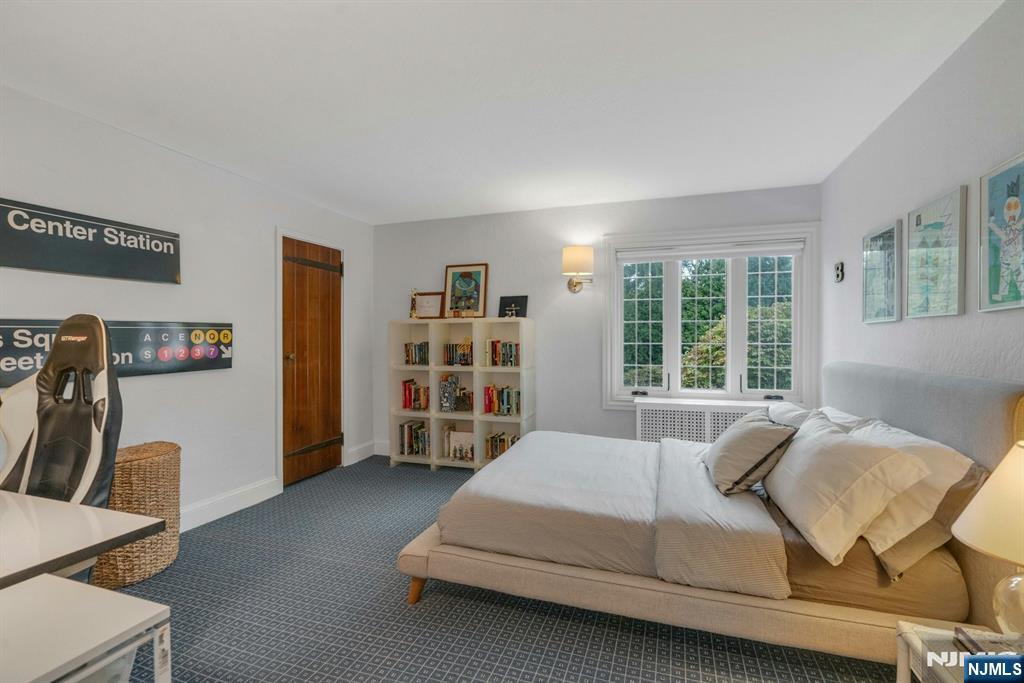 350 Highland Avenue