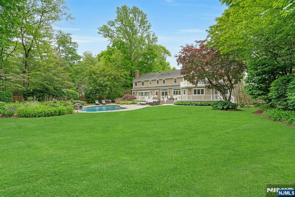 48 Hopper Farm Road