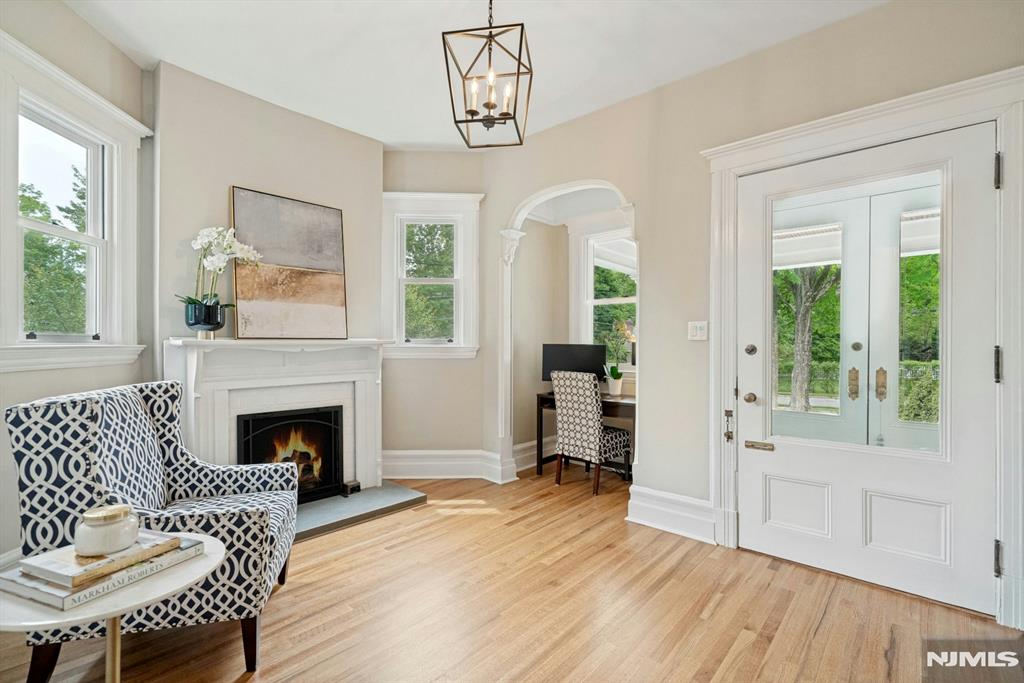 141 End Avenue