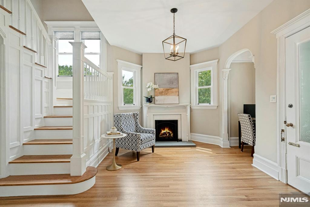 141 End Avenue