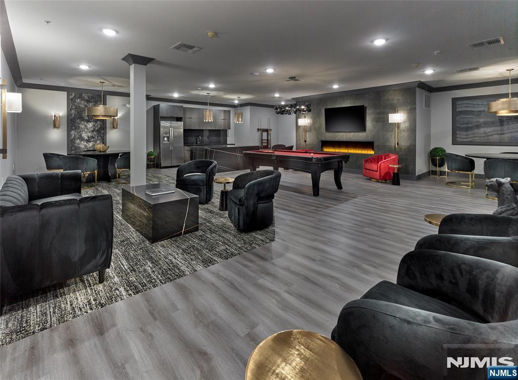 8 Tice Road 112