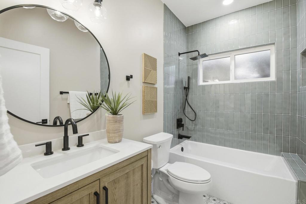 1728 Bancroft Street