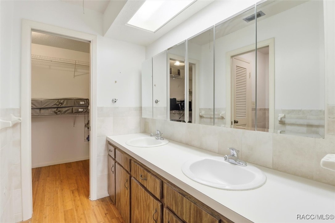 11322 W Bayshore Drive