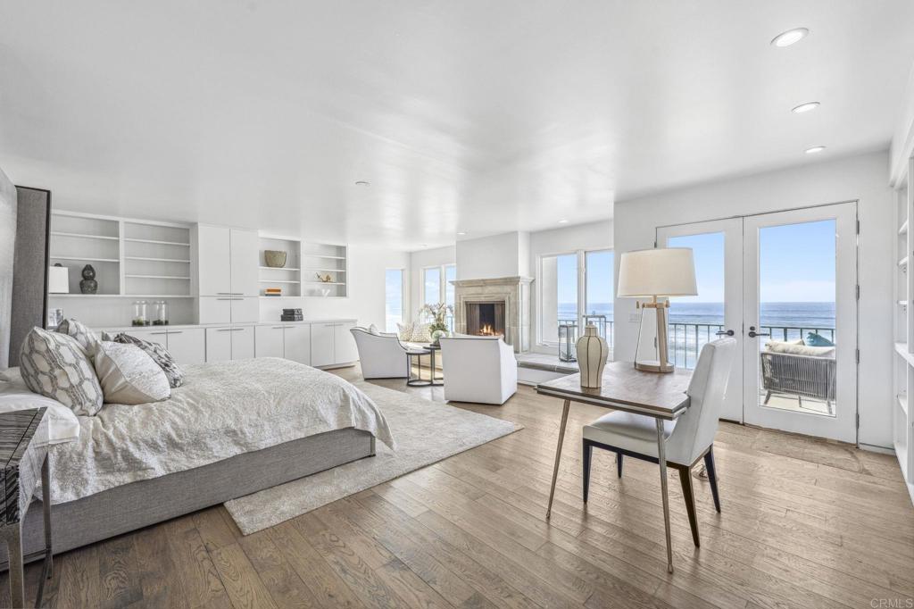 1716 Ocean Front