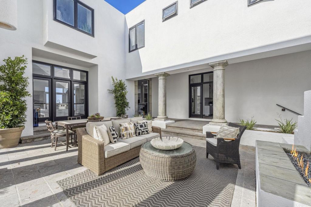 1716 Ocean Front