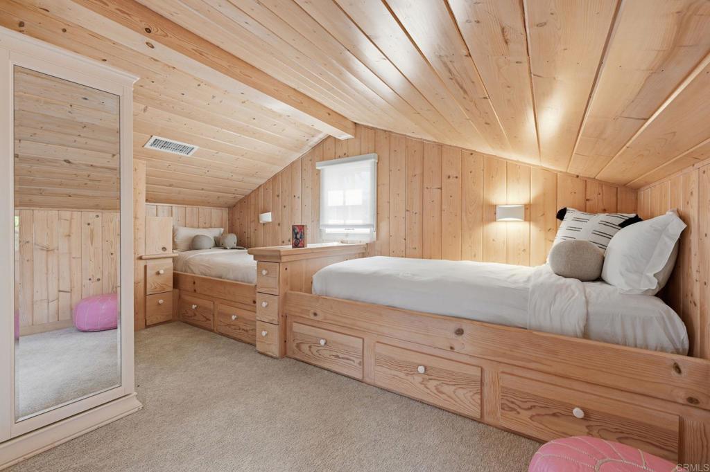 1820 Coast Boulevard