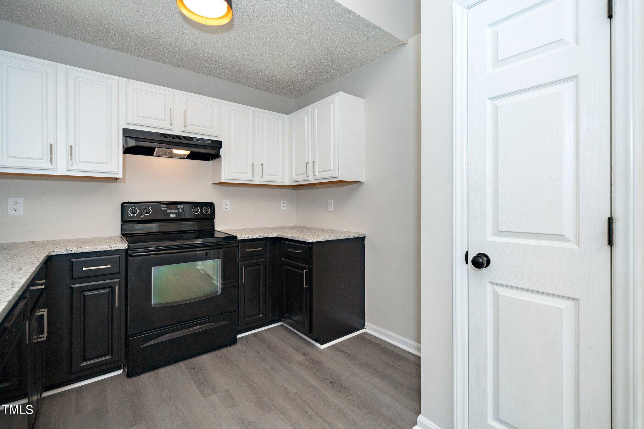 3708 Thornwood Drive
