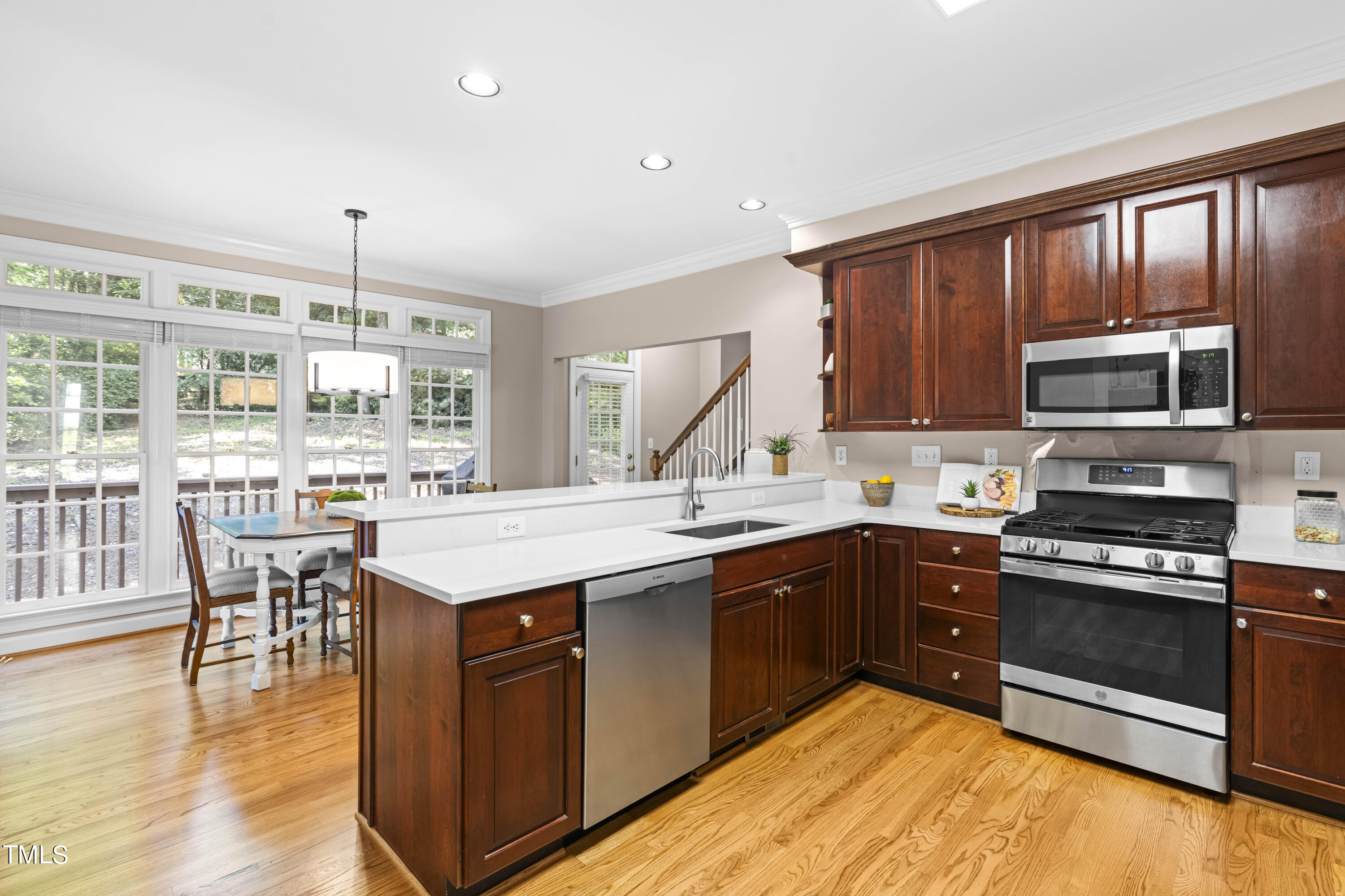 102 Scots Fir Lane