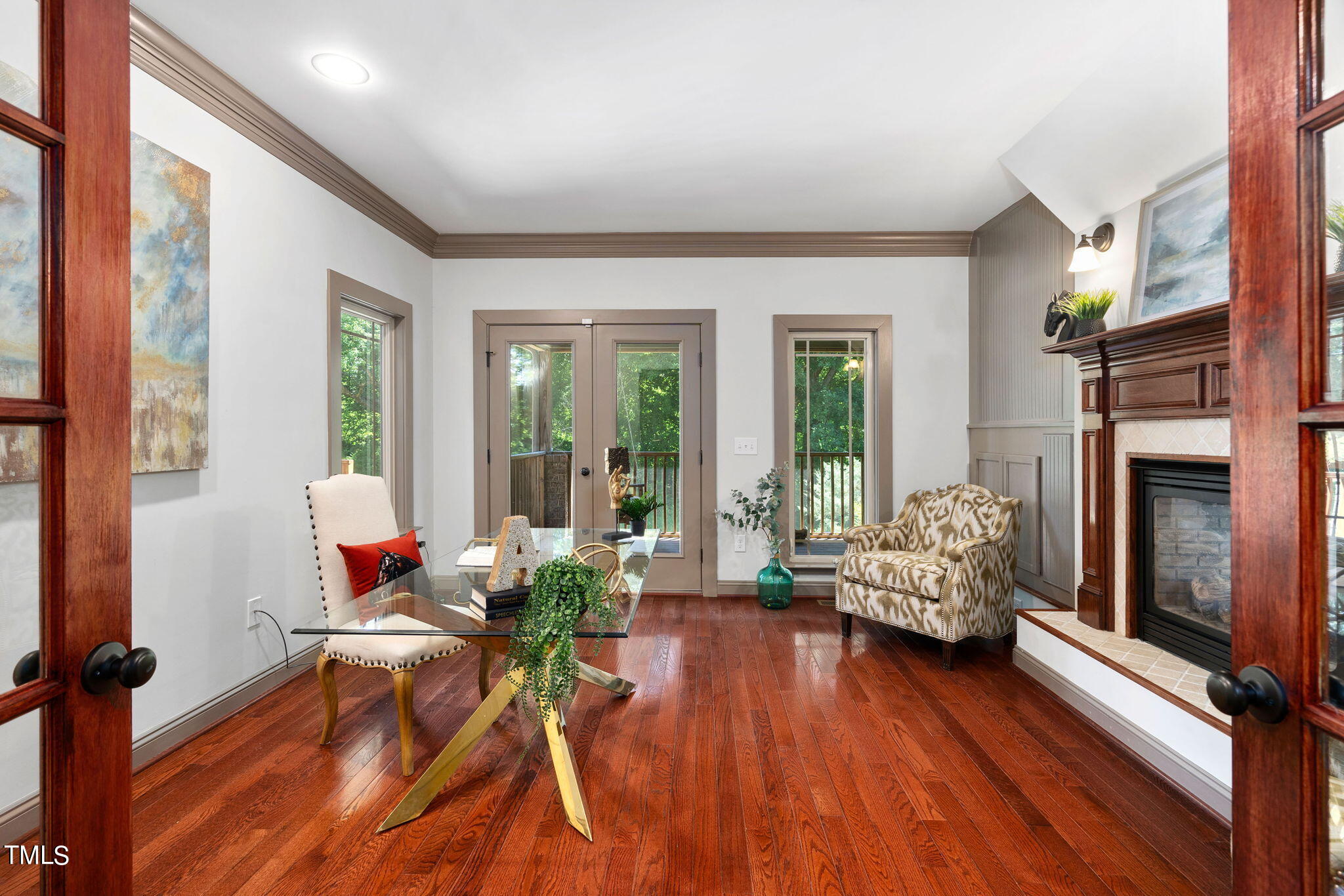 82 James Road