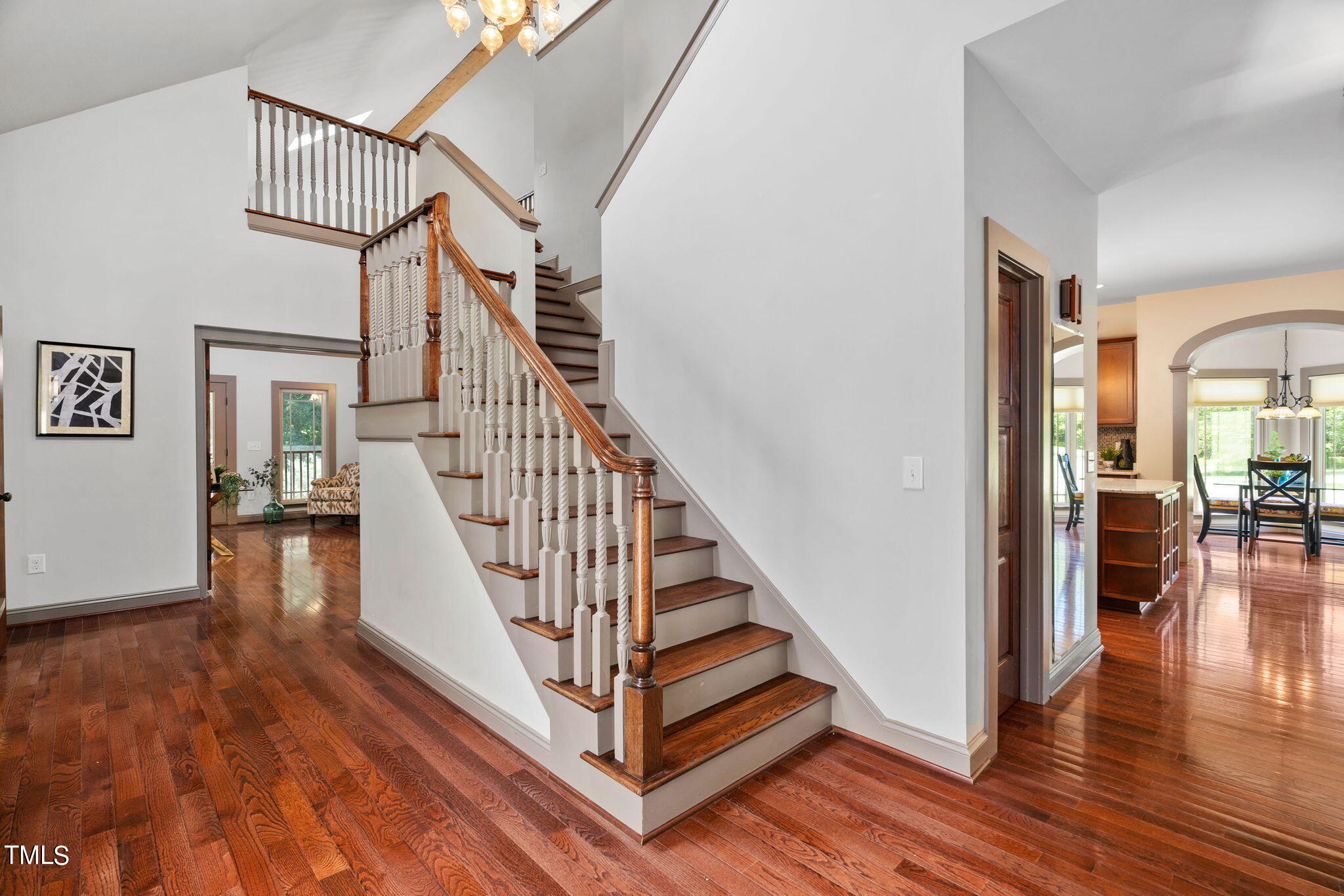 82 James Road