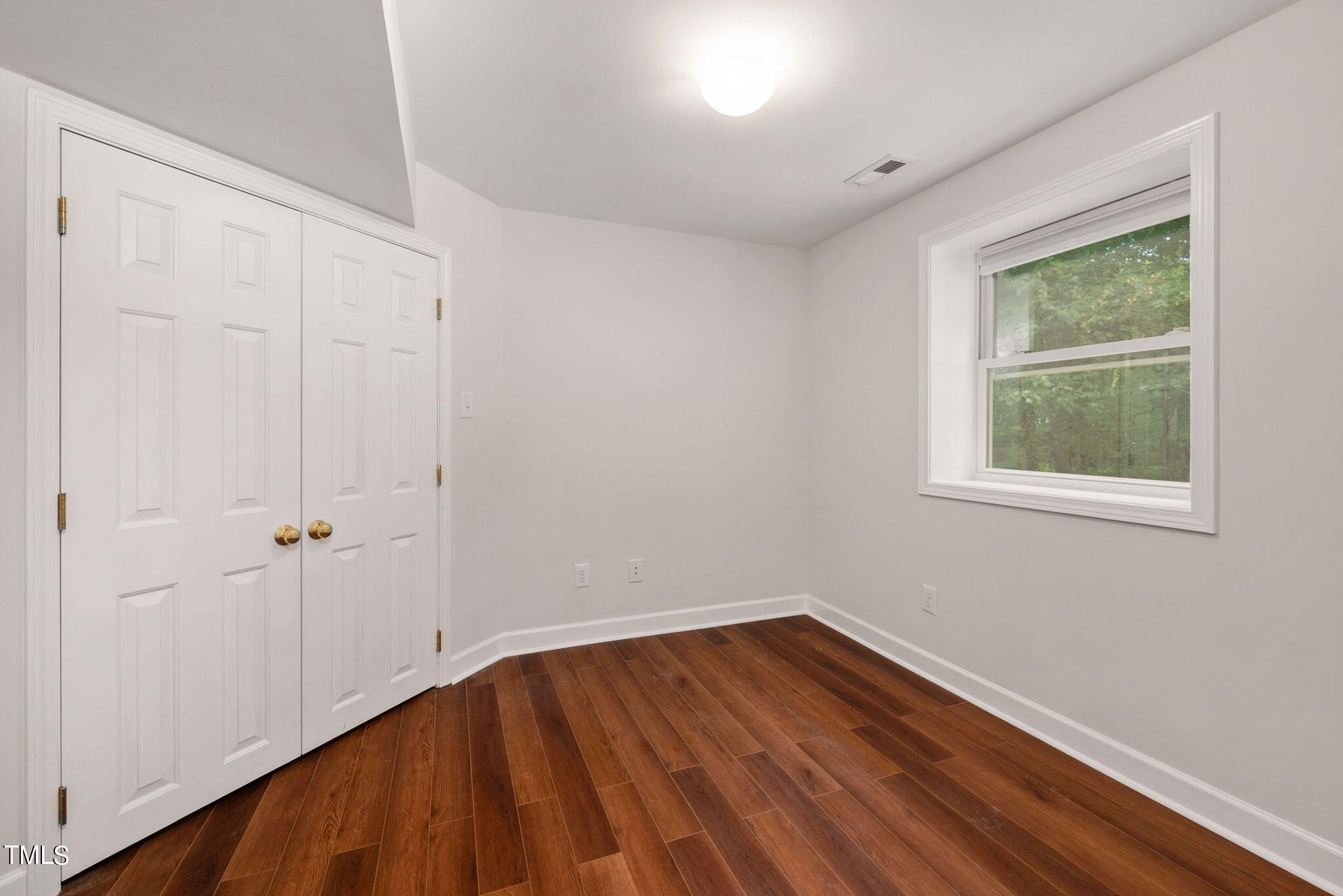 513 Dundalk Way