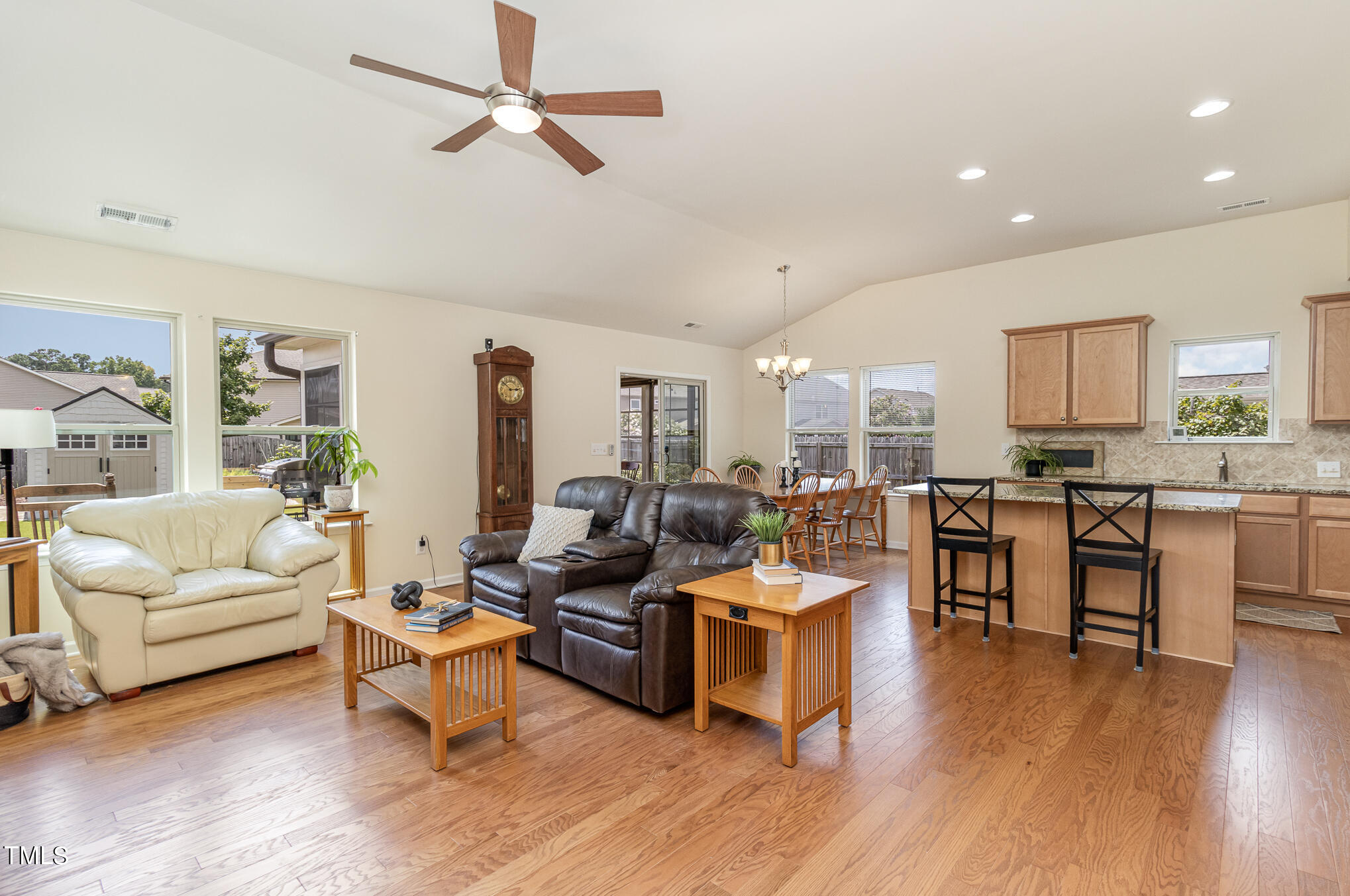 1216 Chimney Ridge Drive