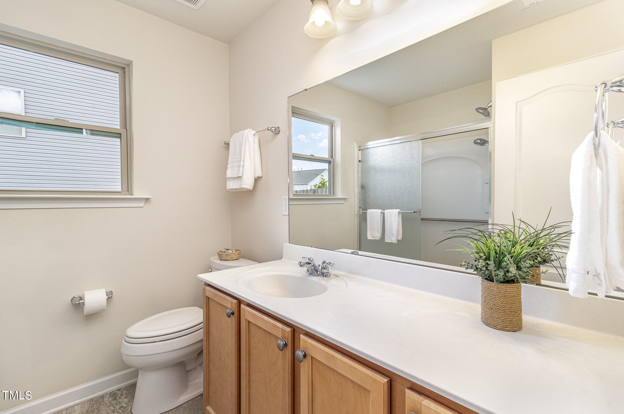 1216 Chimney Ridge Drive