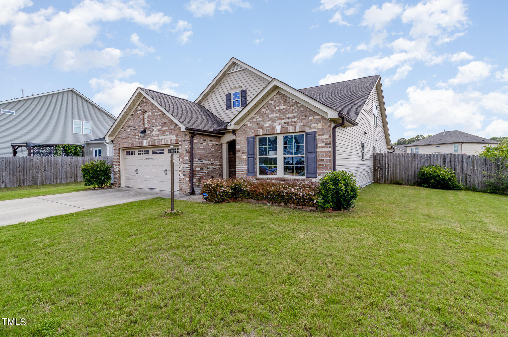 1216 Chimney Ridge Drive
