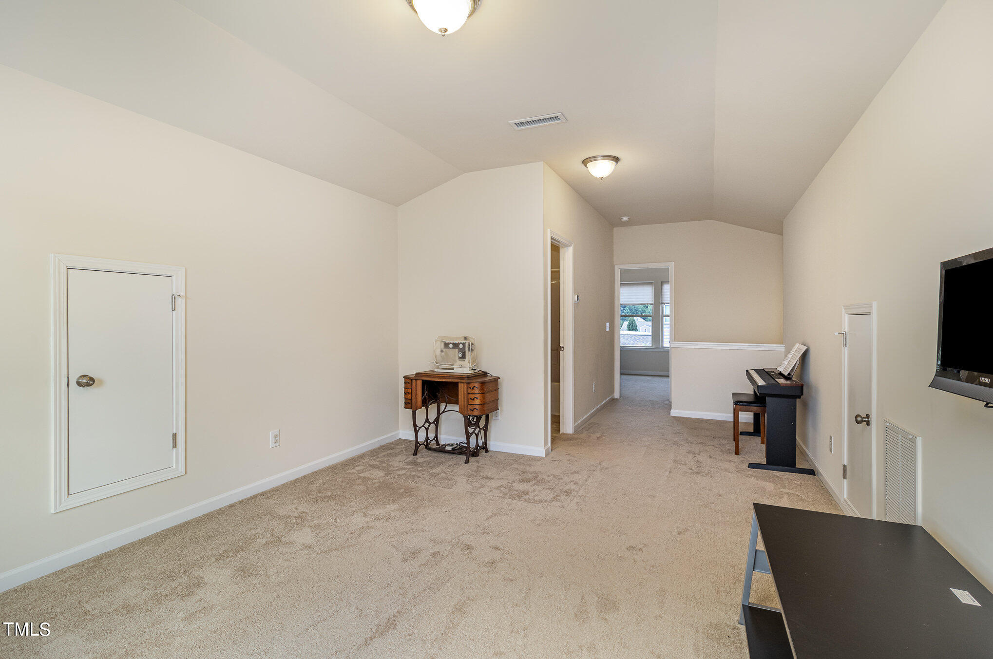 1216 Chimney Ridge Drive