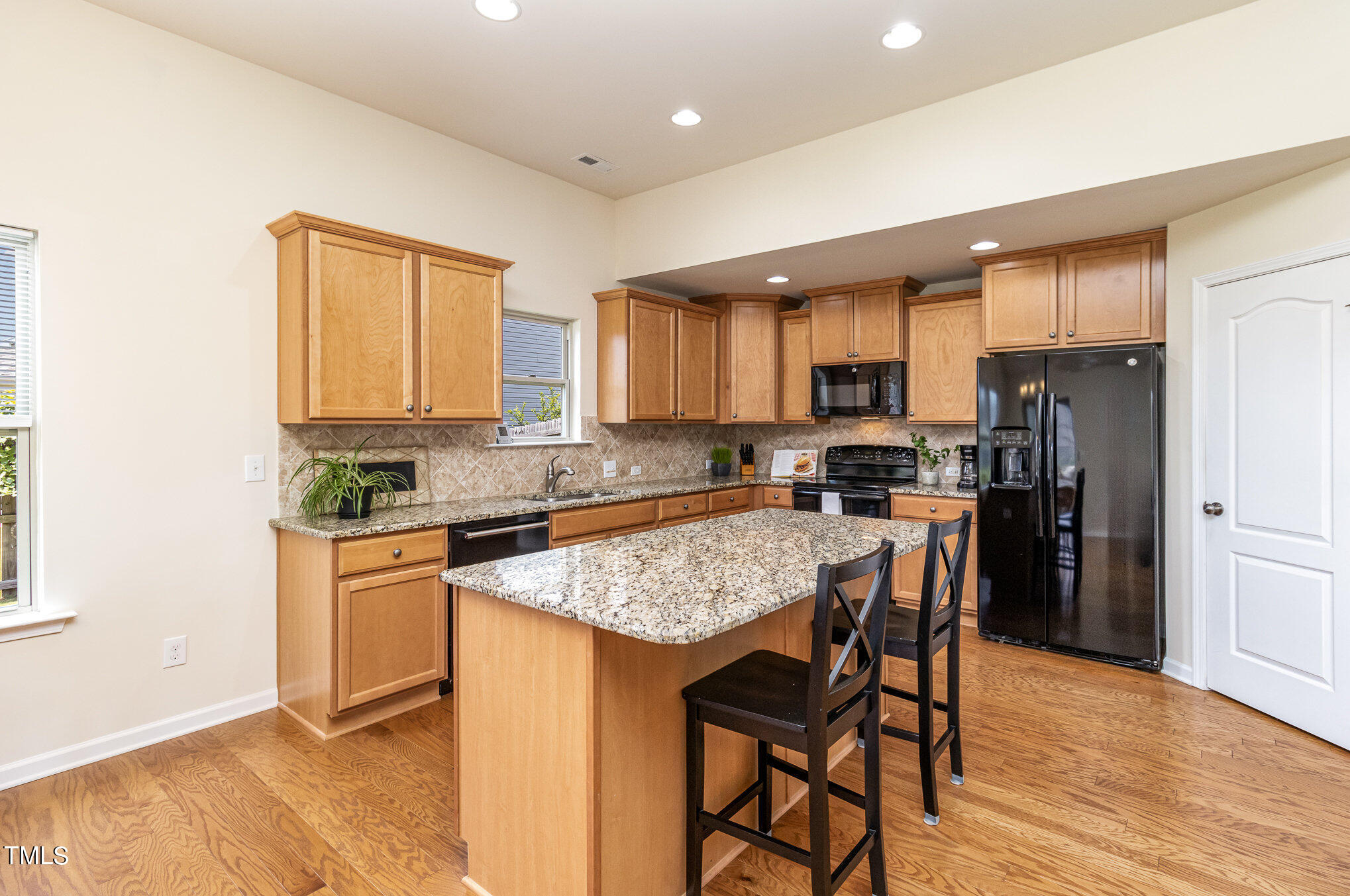 1216 Chimney Ridge Drive
