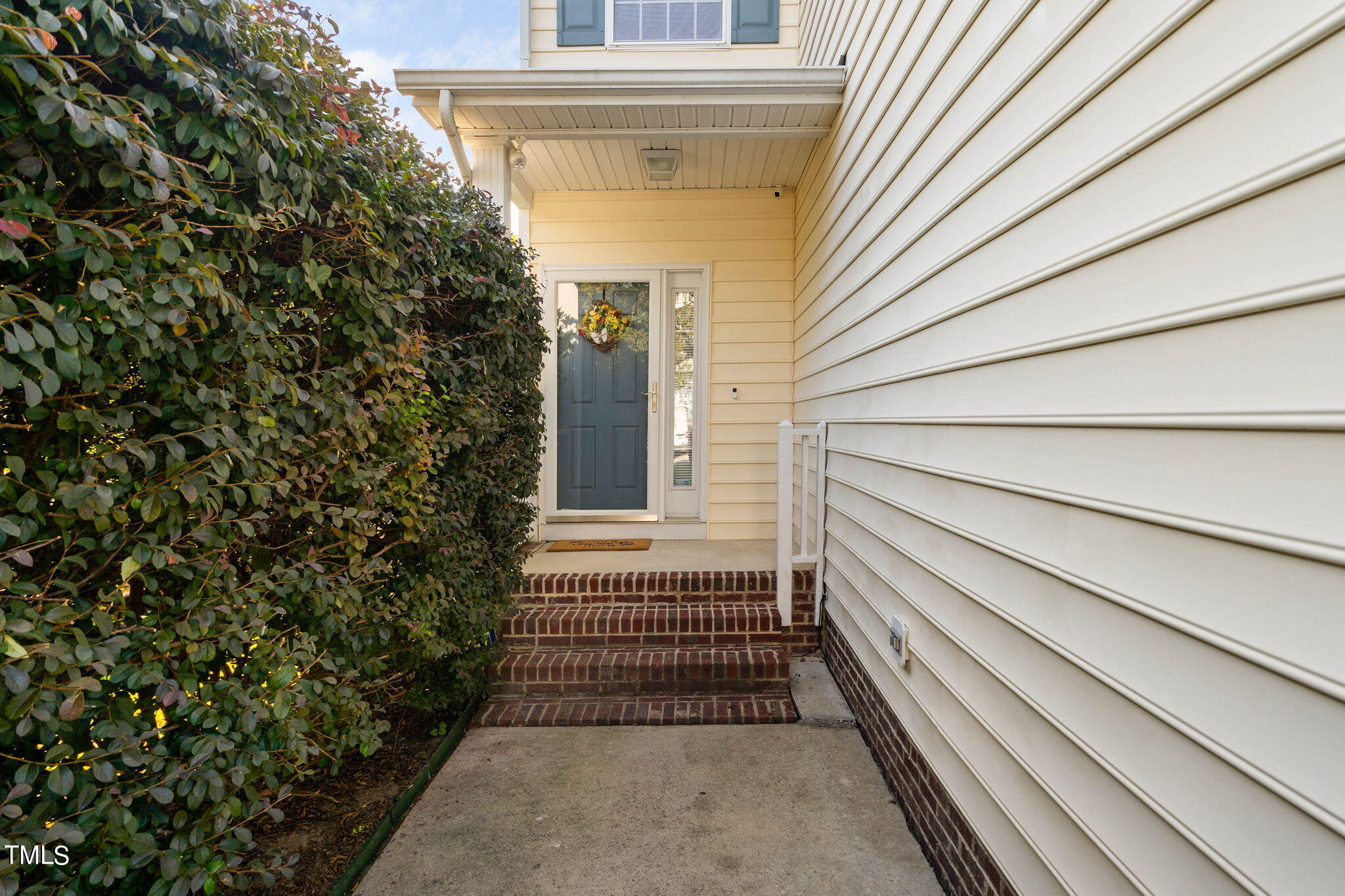 5517 Creekdale Circle