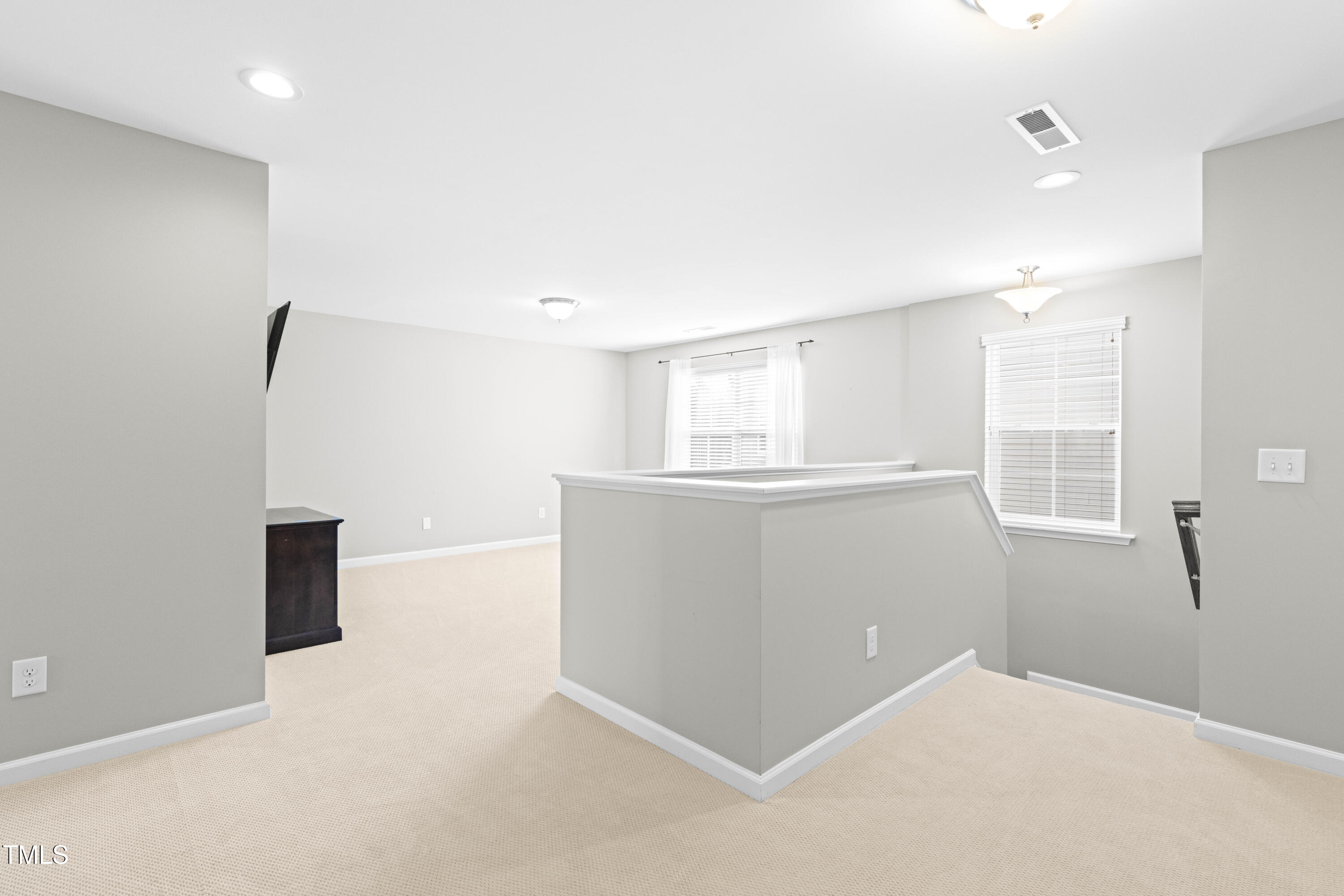 1805 Bodwin Lane