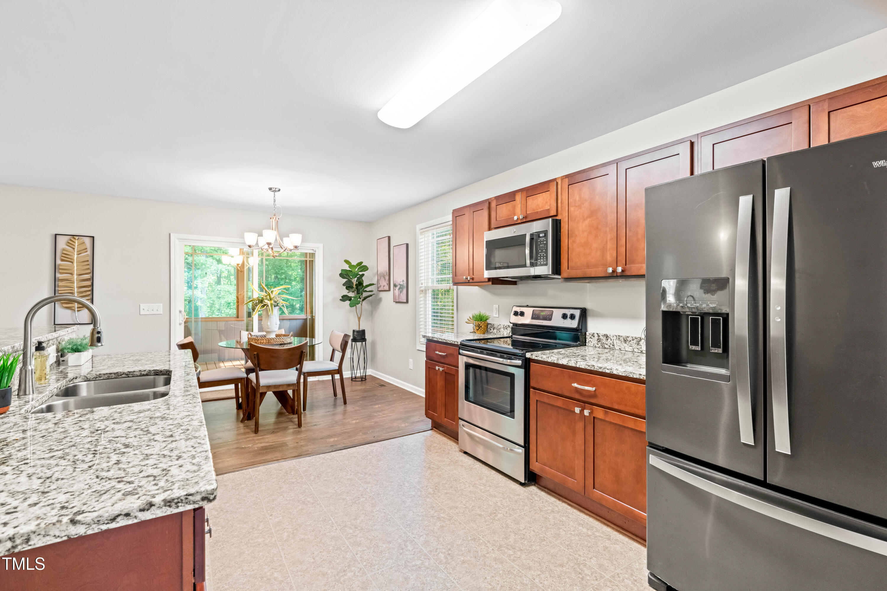 33 Carrington Circle