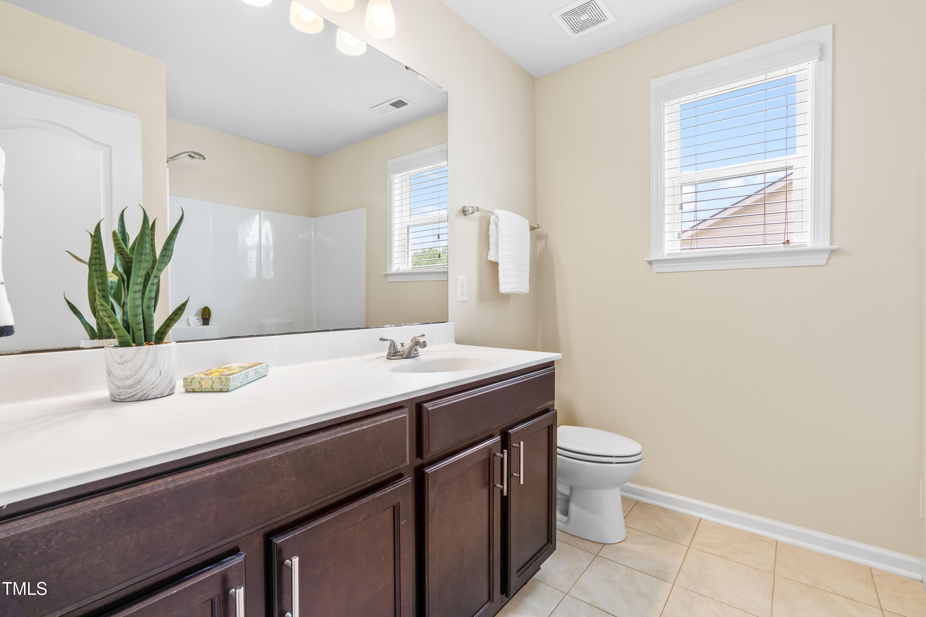 1104 Arden Trace Court