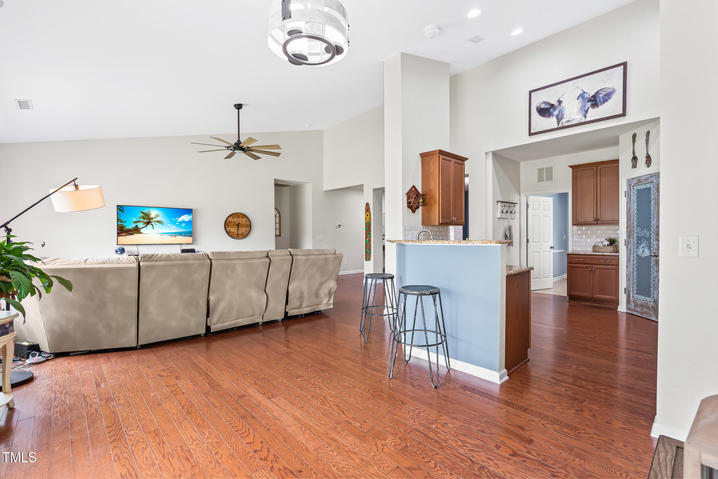 1400 Manley Court