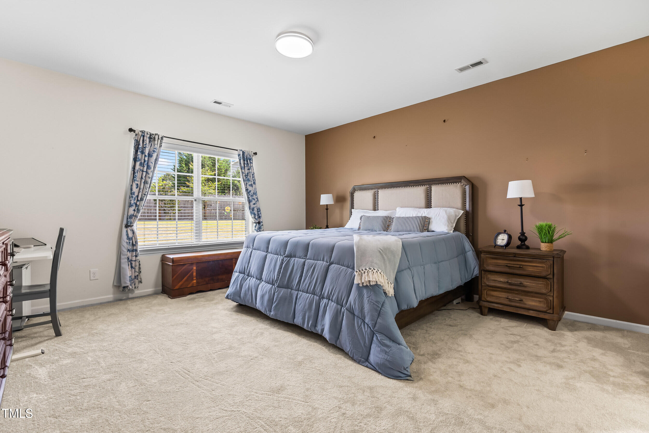 1400 Manley Court