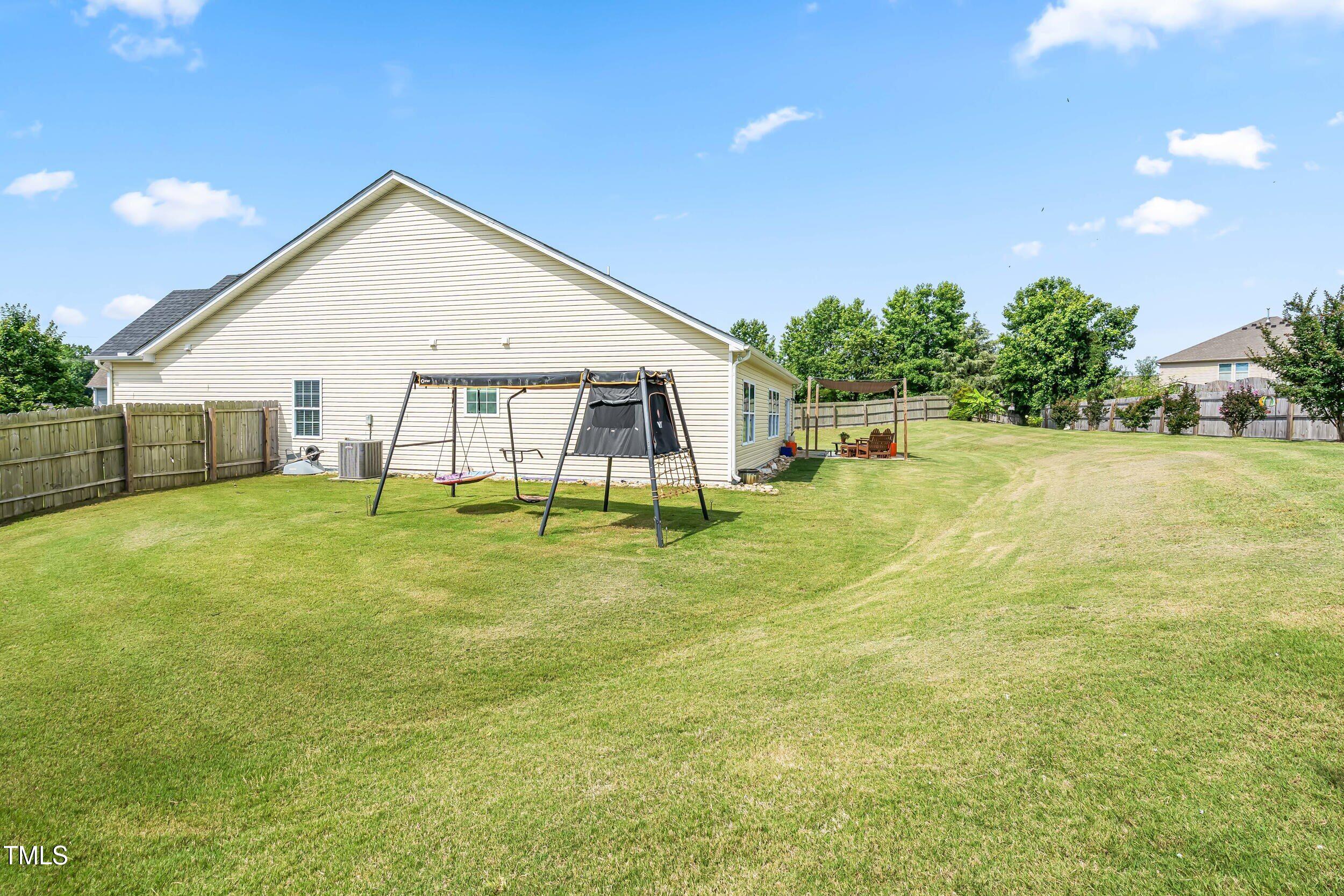 1400 Manley Court