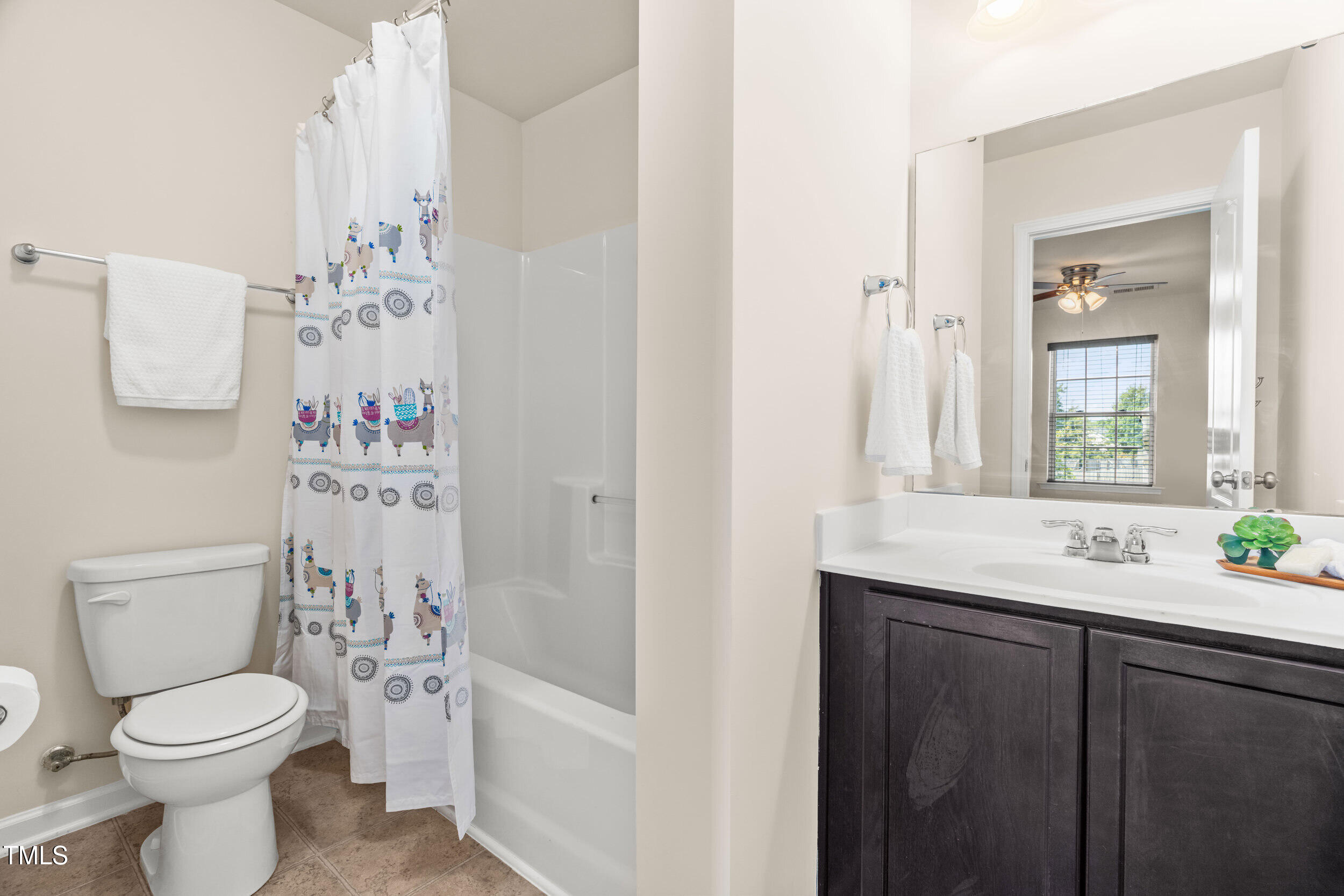 1304 Ivey Grove Court