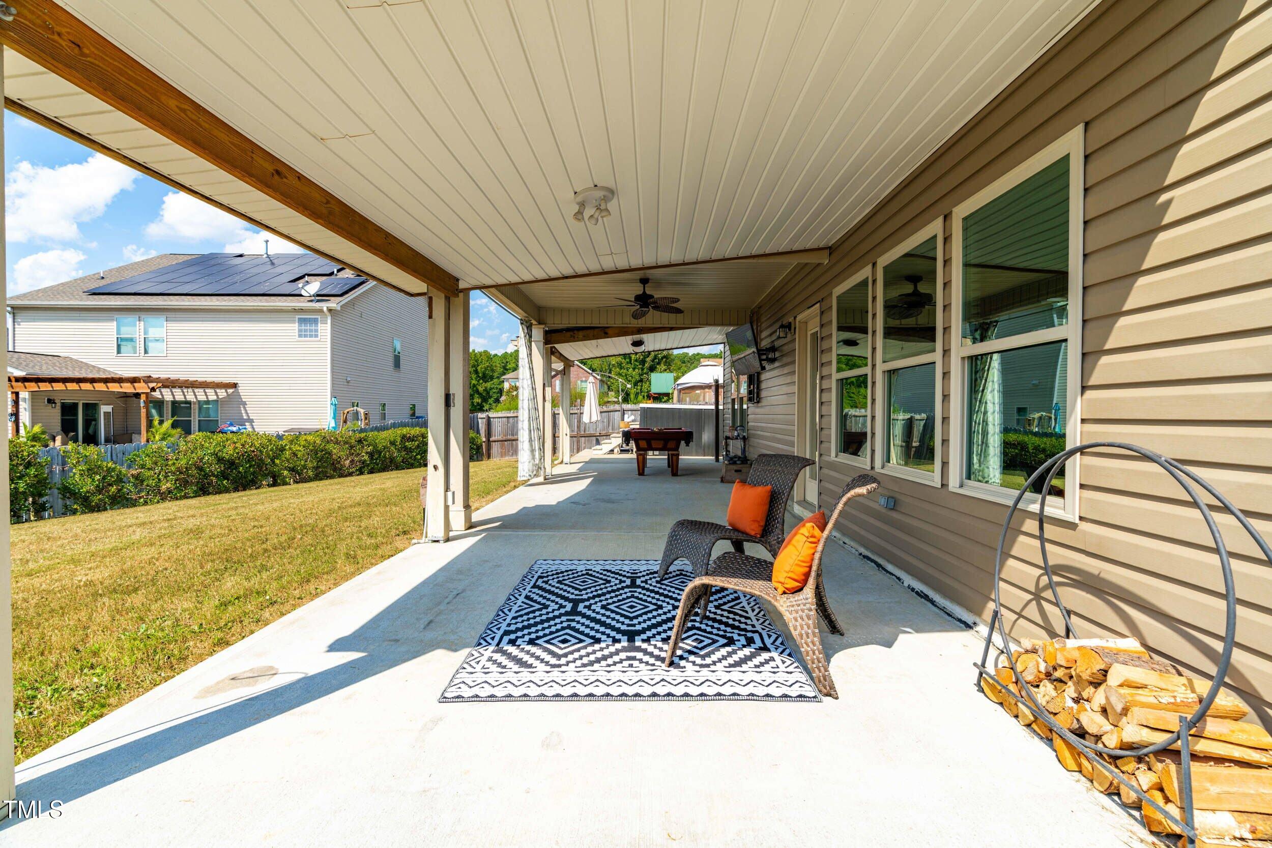 1304 Ivey Grove Court