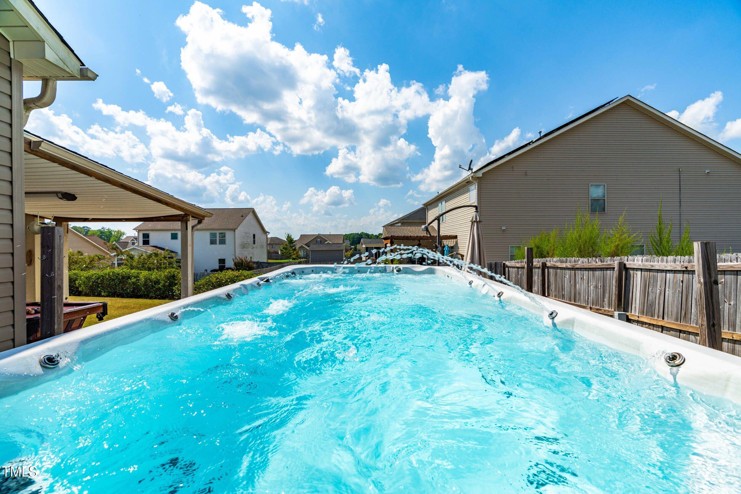 1304 Ivey Grove Court