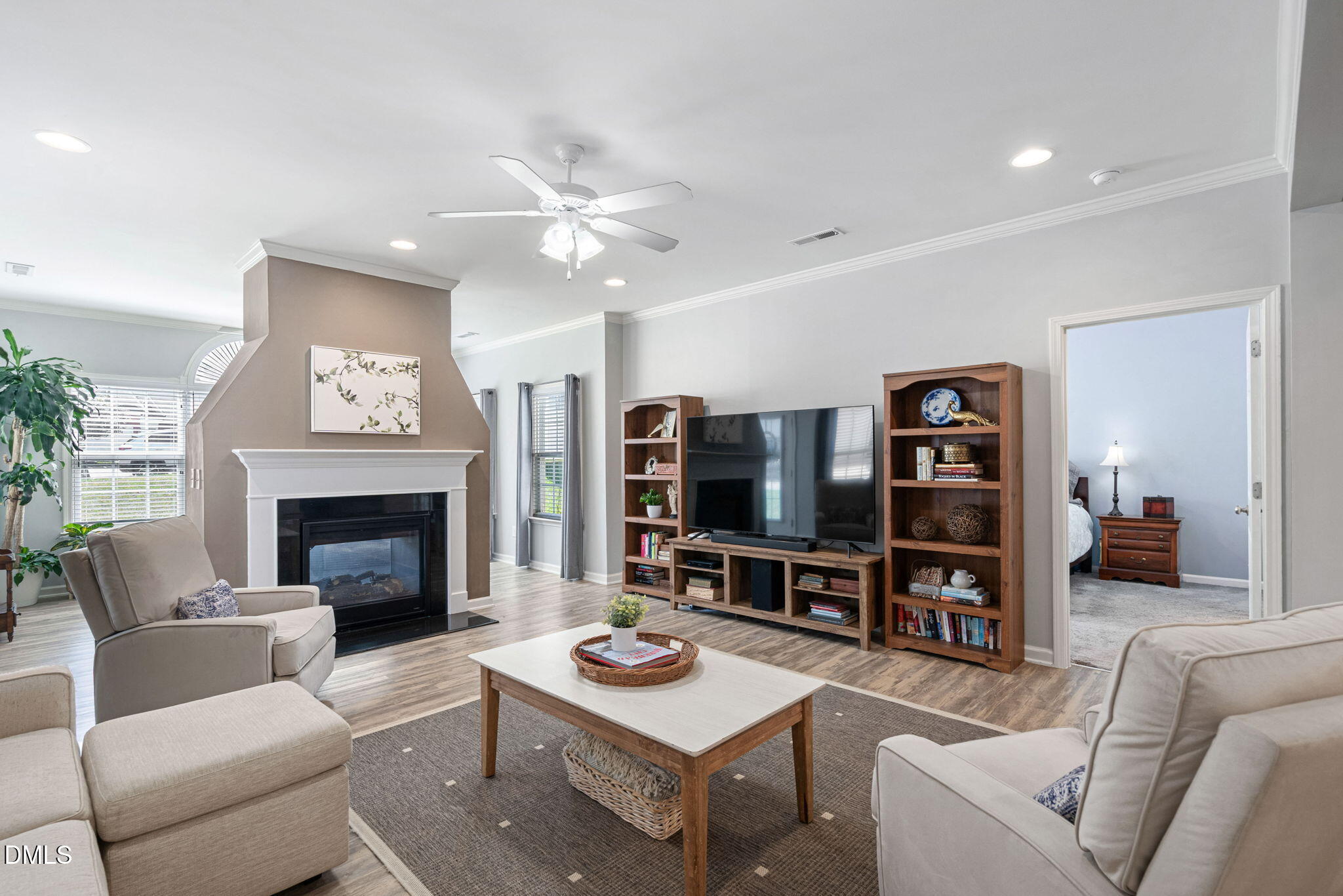 6506 Donahue Drive