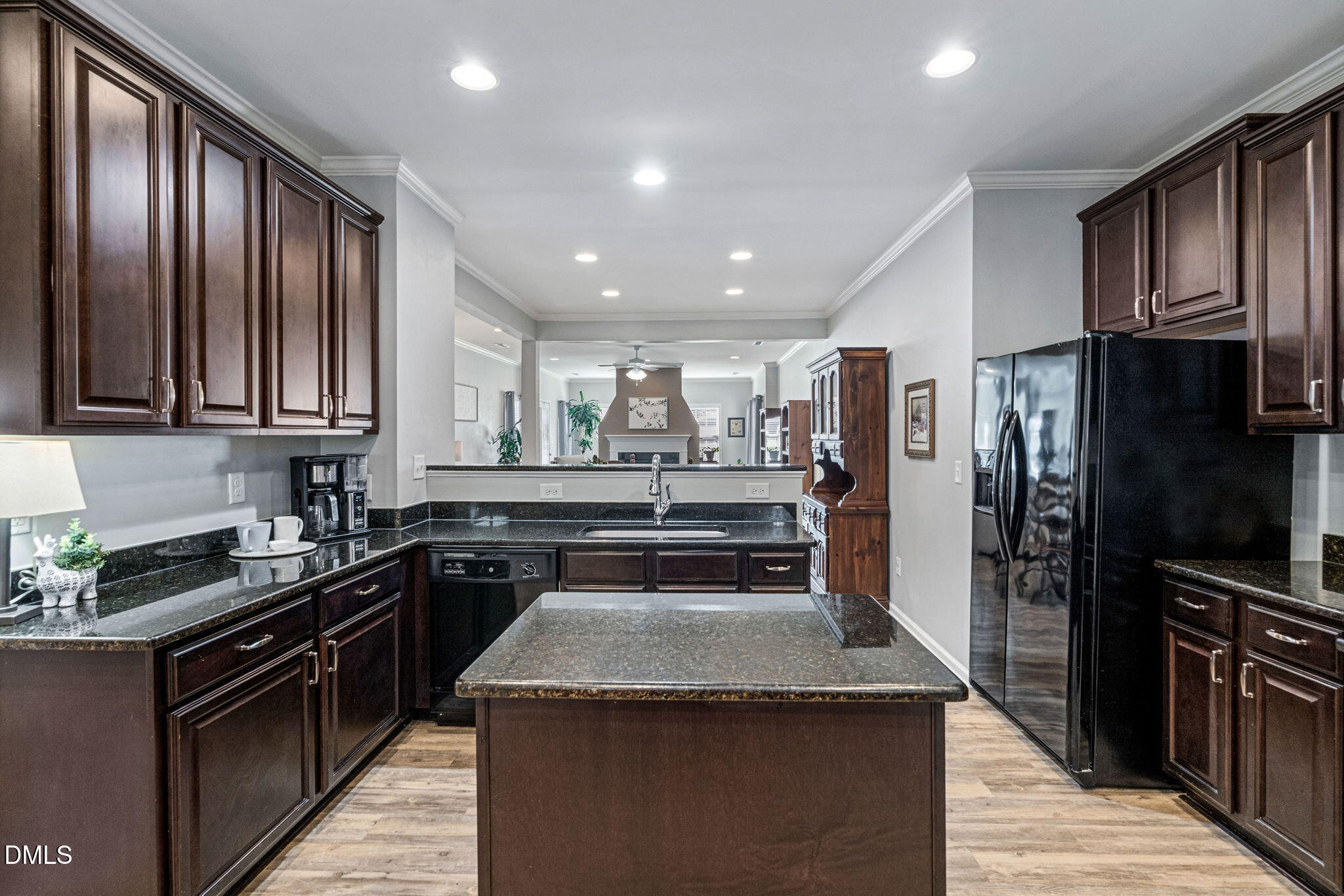 6506 Donahue Drive