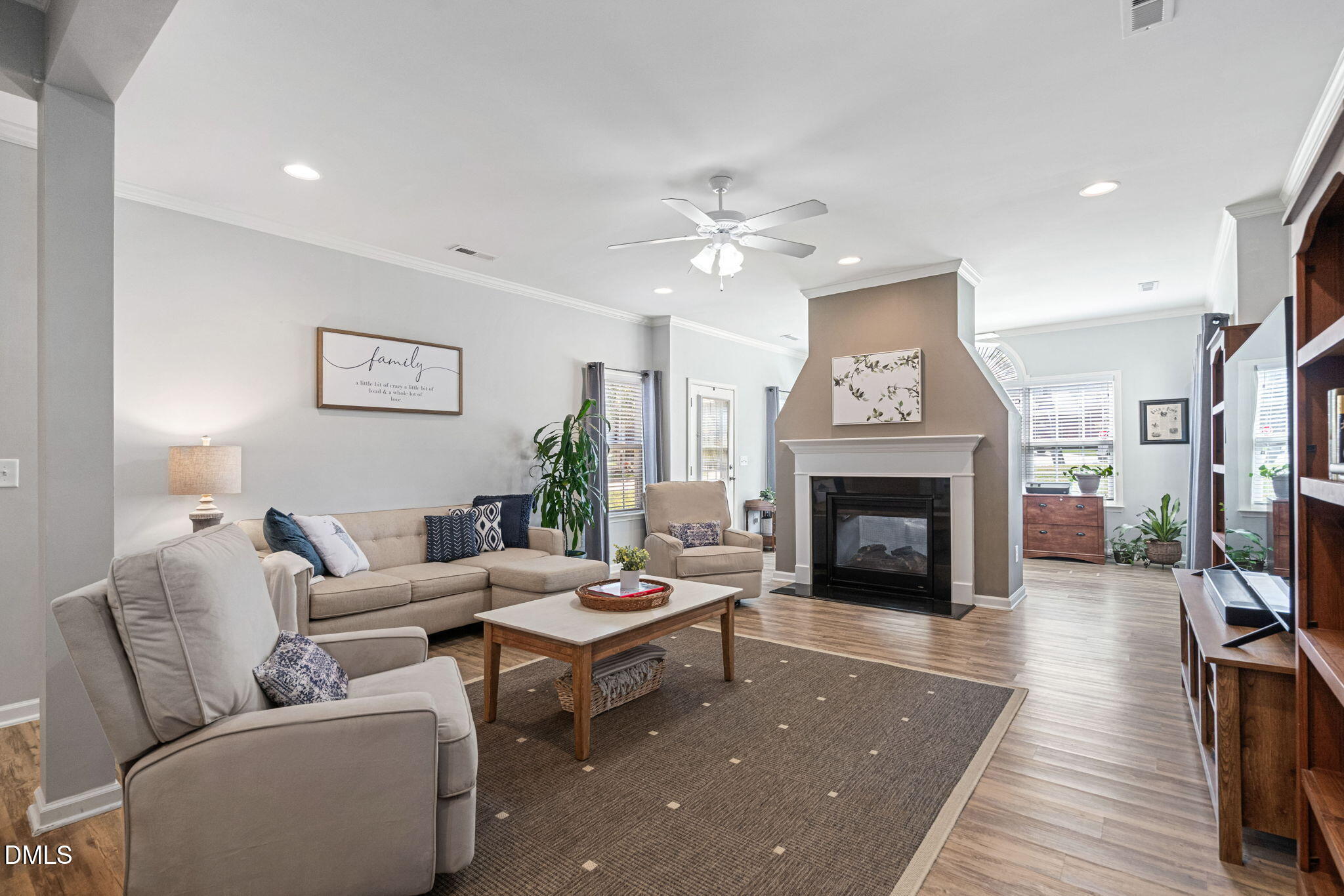 6506 Donahue Drive
