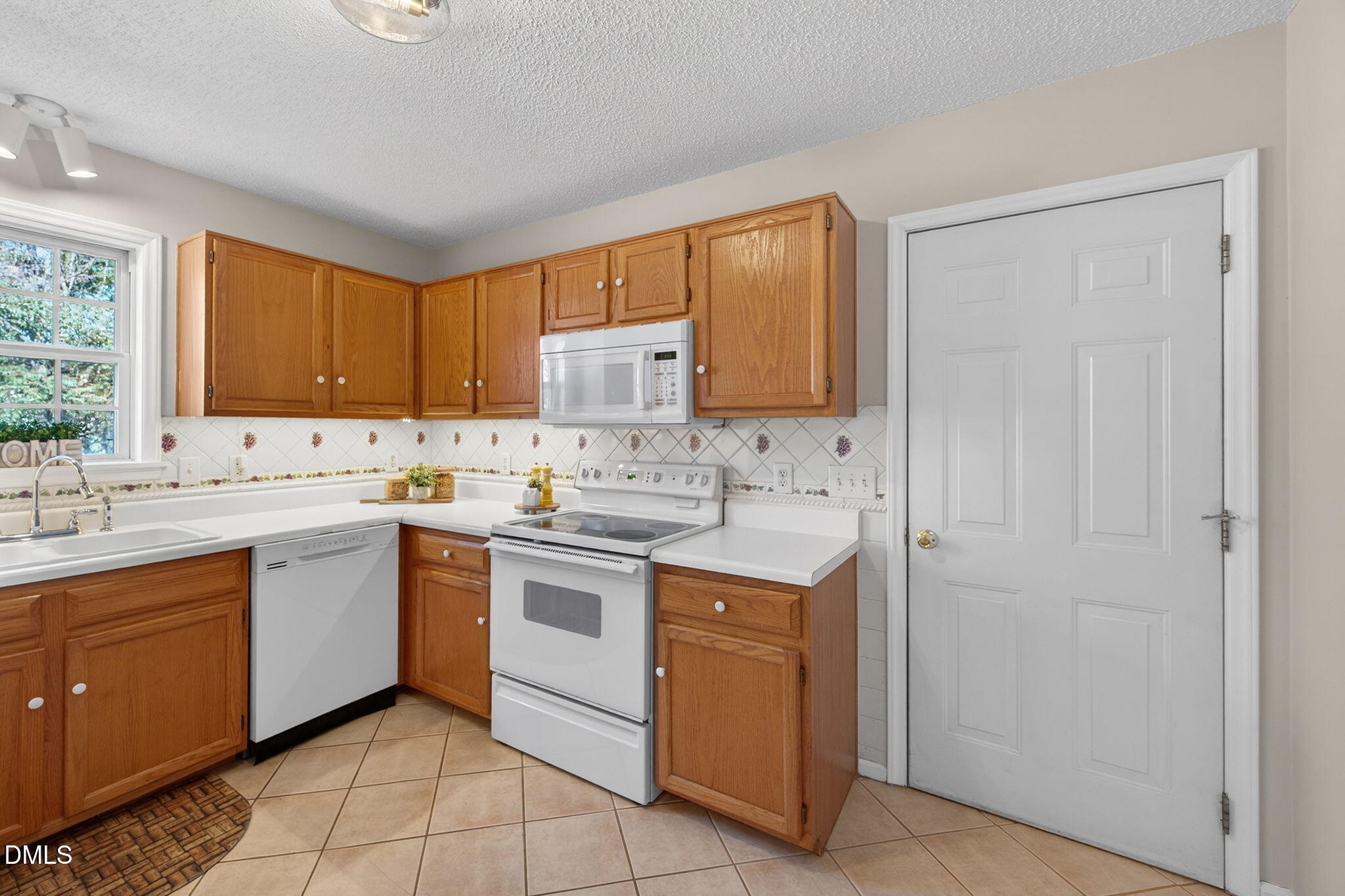 11 Hemlock Court