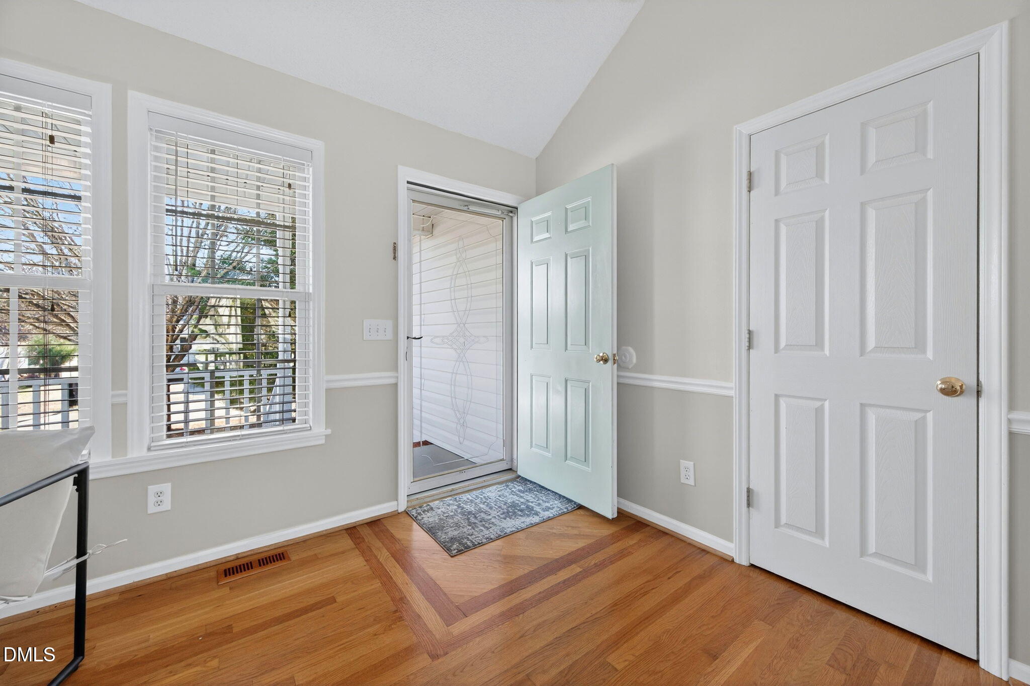11 Hemlock Court