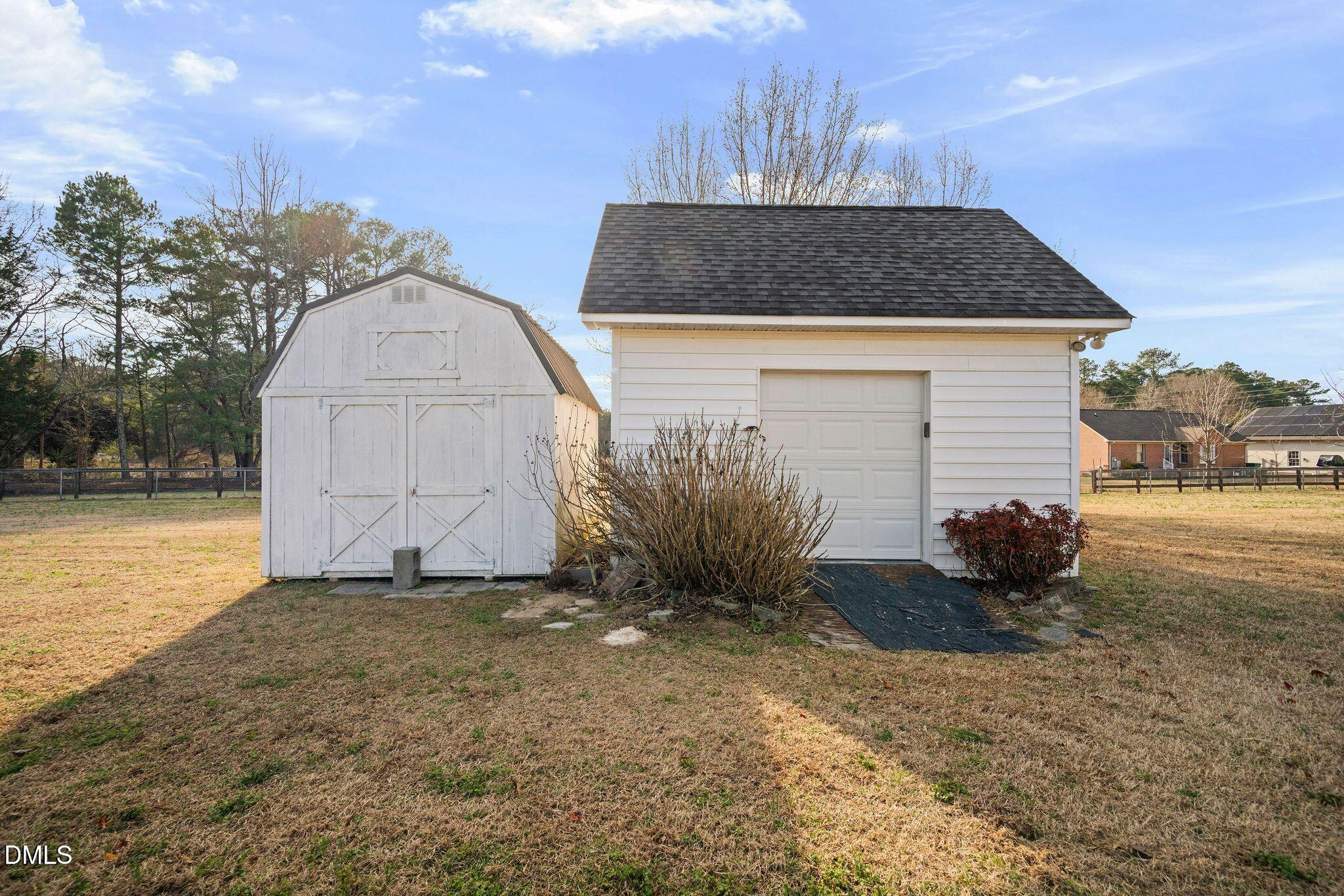 5223 Center Church Road