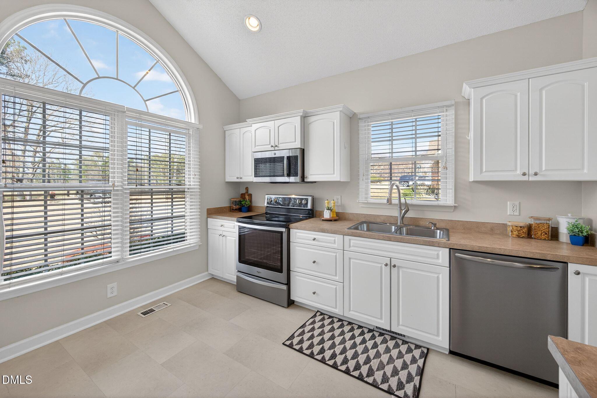 5223 Center Church Road