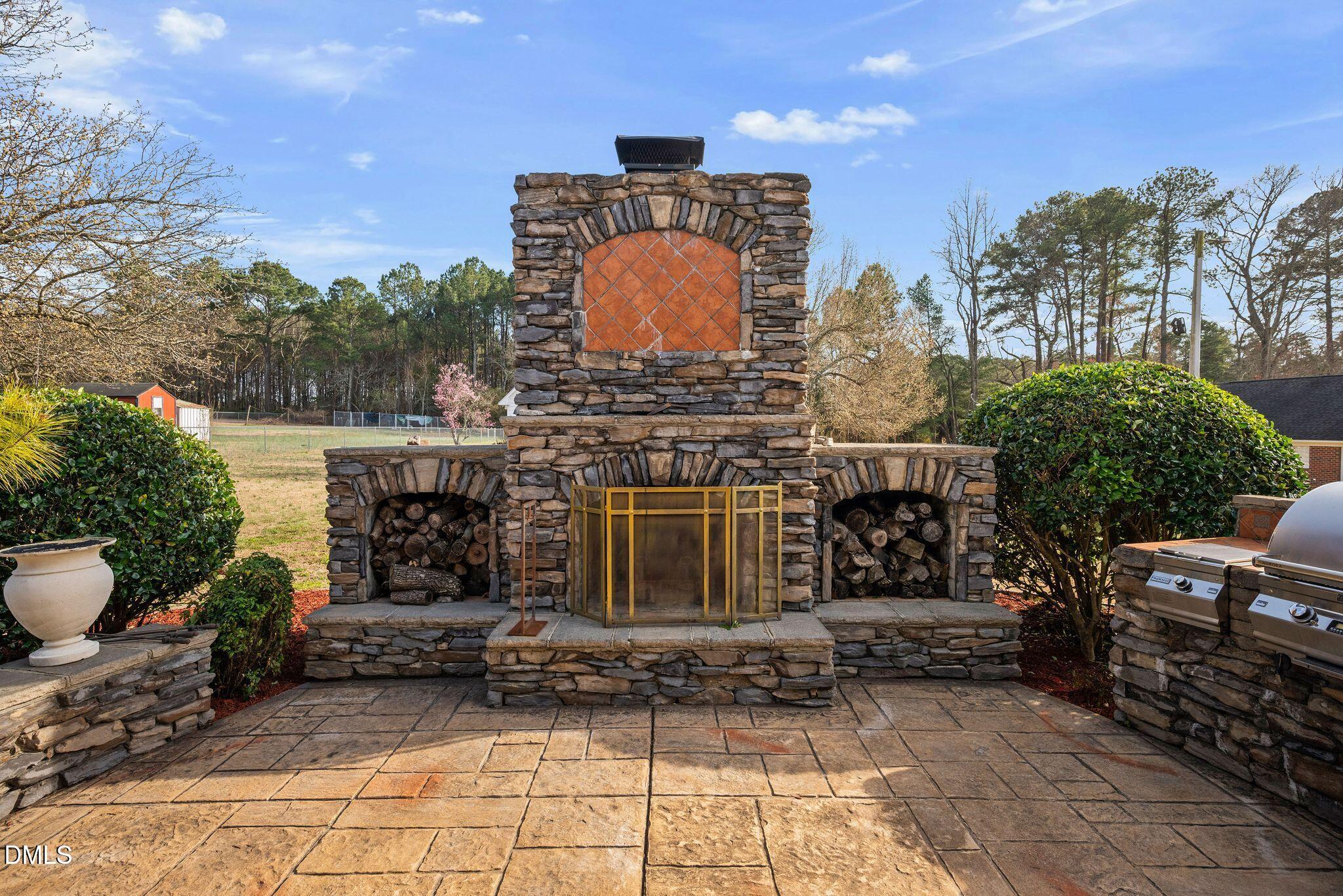 5223 Center Church Road