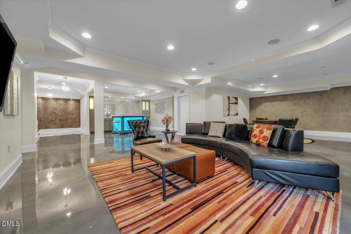104 Parmalee Court