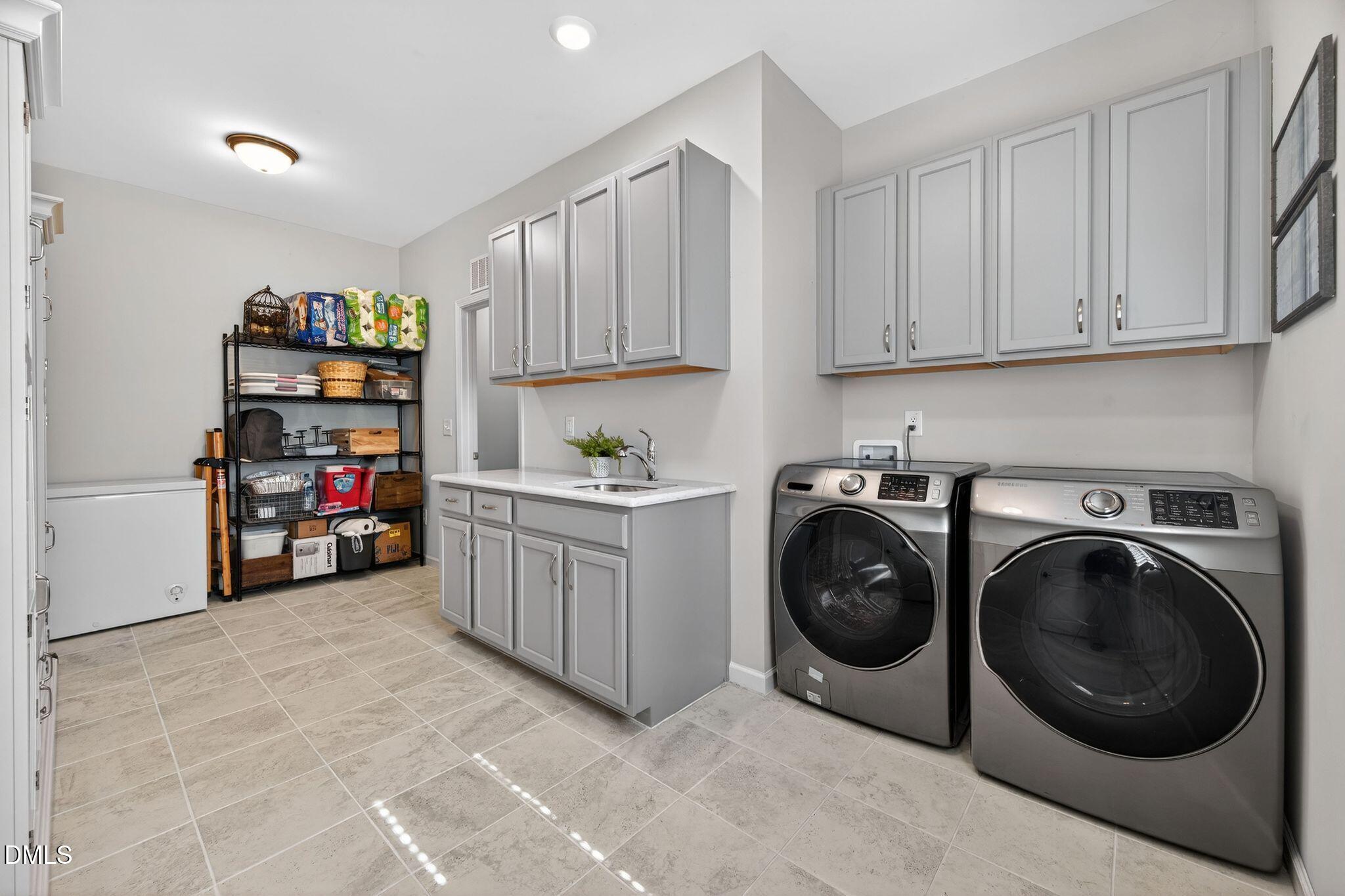 528 Spring Flower Court