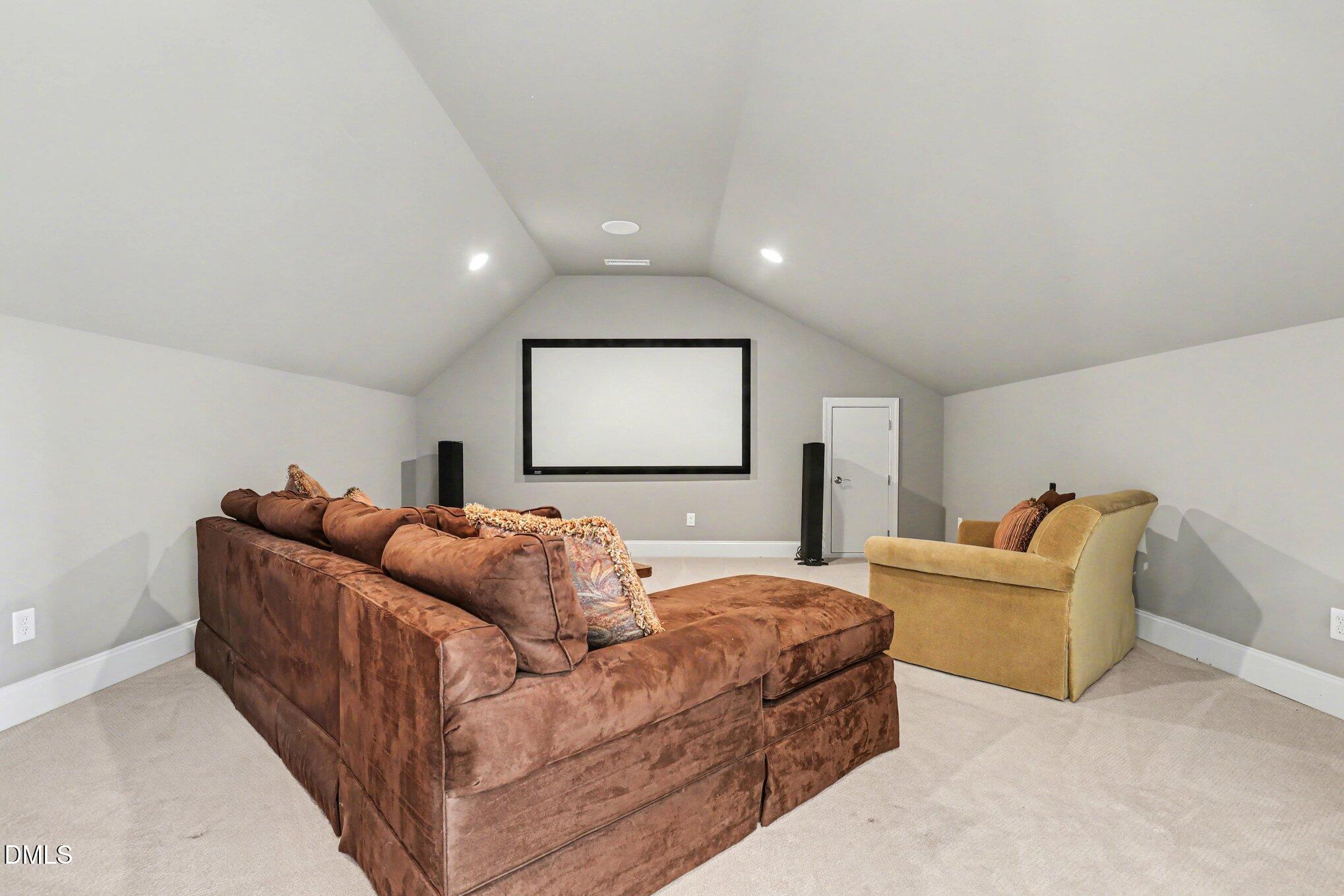 602 Presidents Walk Lane