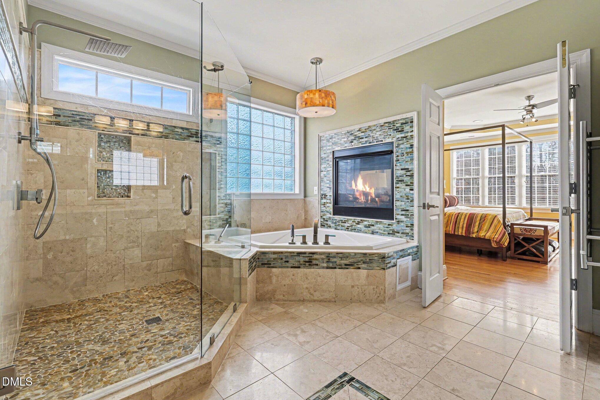 602 Presidents Walk Lane